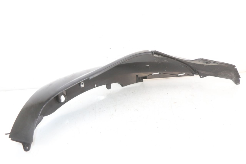 photo de REAR RIGHT PANEL PIAGGIO FLY 2T 50 (2004 - 2017) - Fixing points details