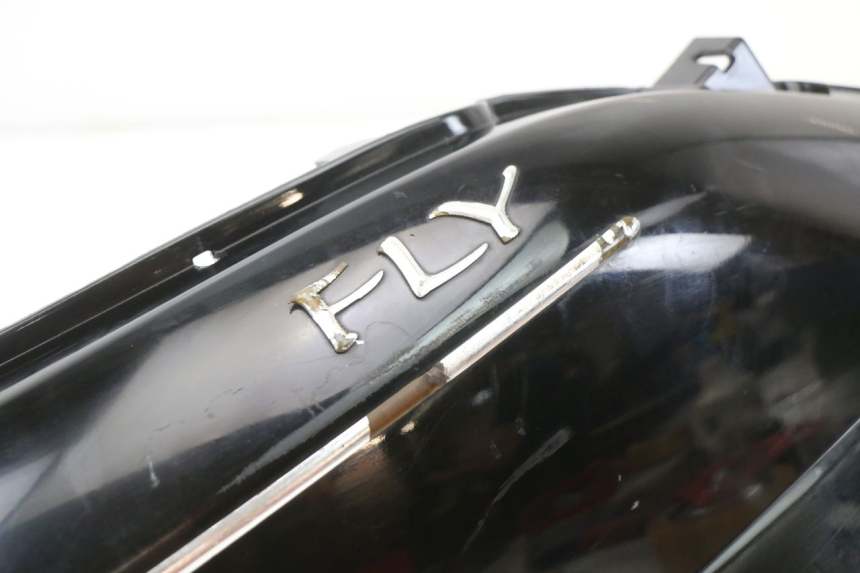 photo de REAR RIGHT PANEL PIAGGIO FLY 2T 50 (2004 - 2017) - Alternative perspective