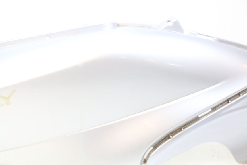 photo de RIGHT REAR SIDE PANEL PIAGGIO FLY 100 (2006 - 2010) - Markings and original references