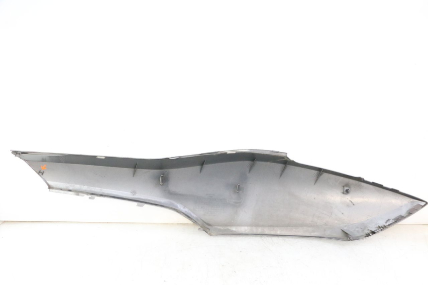 photo de REAR RIGHT PANEL HONDA FORZA ABS 300 (2013 - 2017) - Checked used part