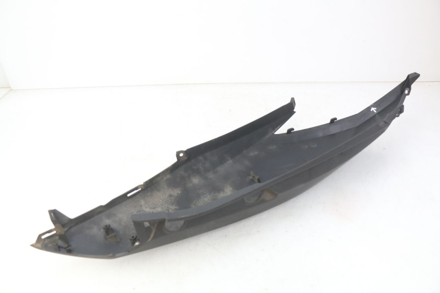 photo de RIGHT REAR SIDE PANEL HONDA FORZA 125 (2015 - 2016) - Zoom on usage condition