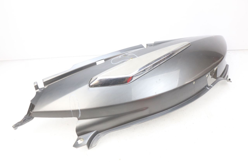 photo de RIGHT REAR SIDE PANEL PEUGEOT GEOPOLIS 400 (2007 - 2013) - Surface and material condition