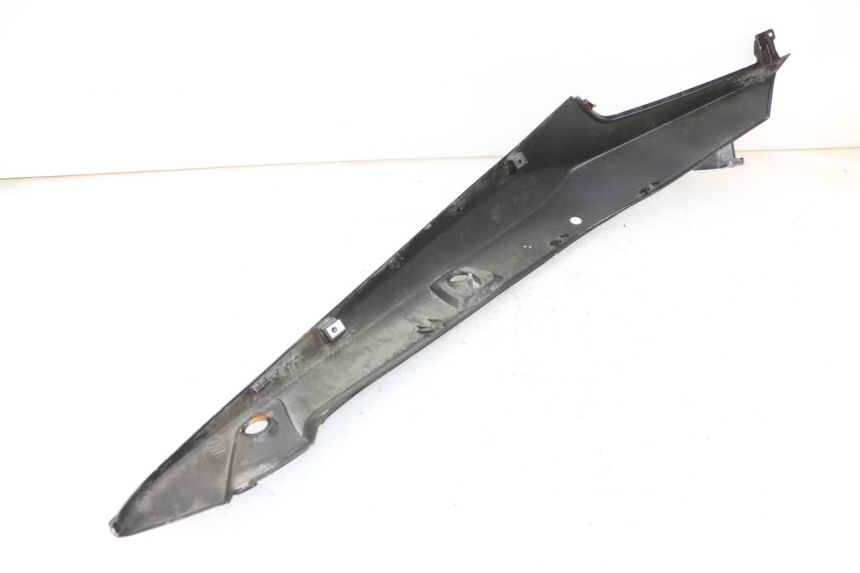 photo de REAR RIGHT PANEL GILERA NEXUS 300 (2008 - 2013) - Zoom on usage condition