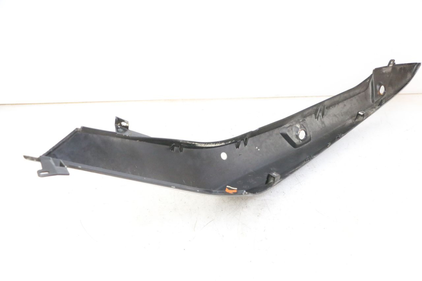 photo de REAR RIGHT PANEL GILERA NEXUS 300 (2008 - 2013) - Technical close-up