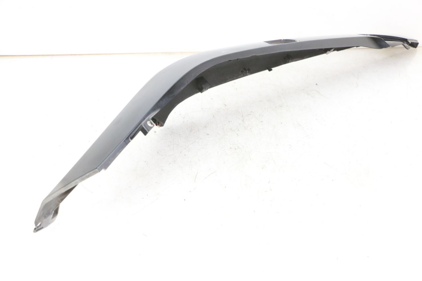 photo de REAR RIGHT PANEL GILERA NEXUS 300 (2008 - 2013) - Fixing points details