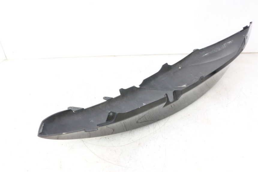 photo de REAR RIGHT PANEL GILERA GP 800 (2007 - 2013) - Component zoom