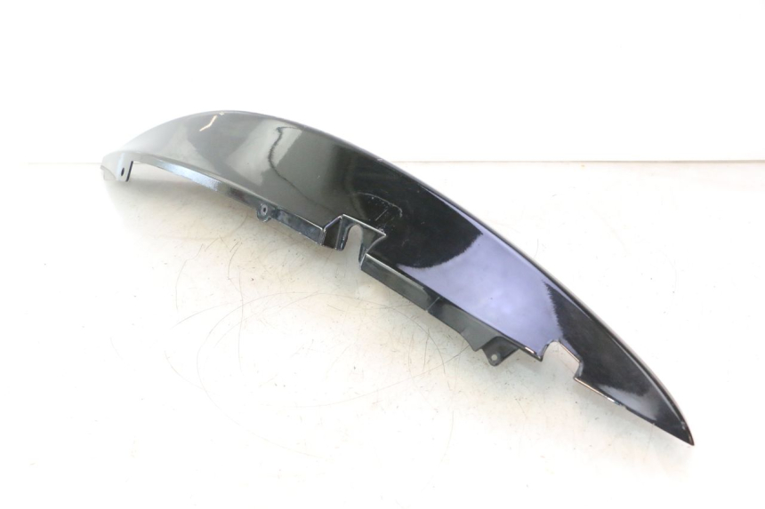photo de REAR RIGHT PANEL GILERA GP 800 (2007 - 2013) - Surface and material condition