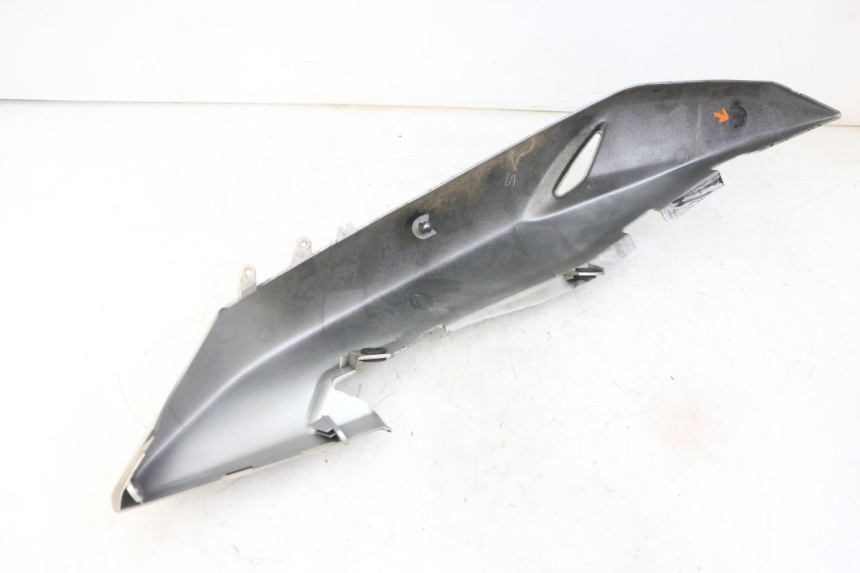 photo de REAR RIGHT PANEL SUZUKI GS GSE 500 (2001 - 2003) - Component detail