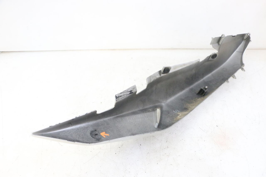 photo de REAR RIGHT PANEL SUZUKI GS GSE 500 (2001 - 2003) - Alternative perspective
