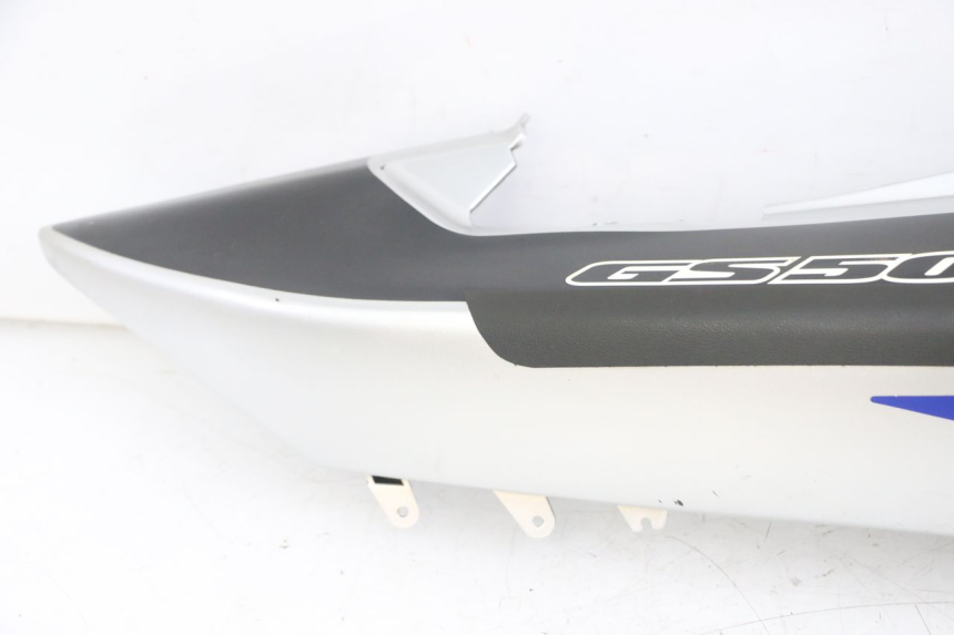 photo de REAR RIGHT PANEL SUZUKI GS GSE 500 (2001 - 2003) - Markings and original references
