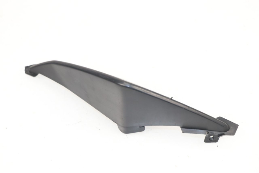 photo de REAR RIGHT PANEL SUZUKI GSR 750 (2011 - 2017) - Component detail