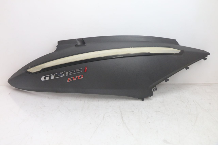 photo de REAR RIGHT PANEL SYM GTS EVO 125 (2009 - 2013) - Main view