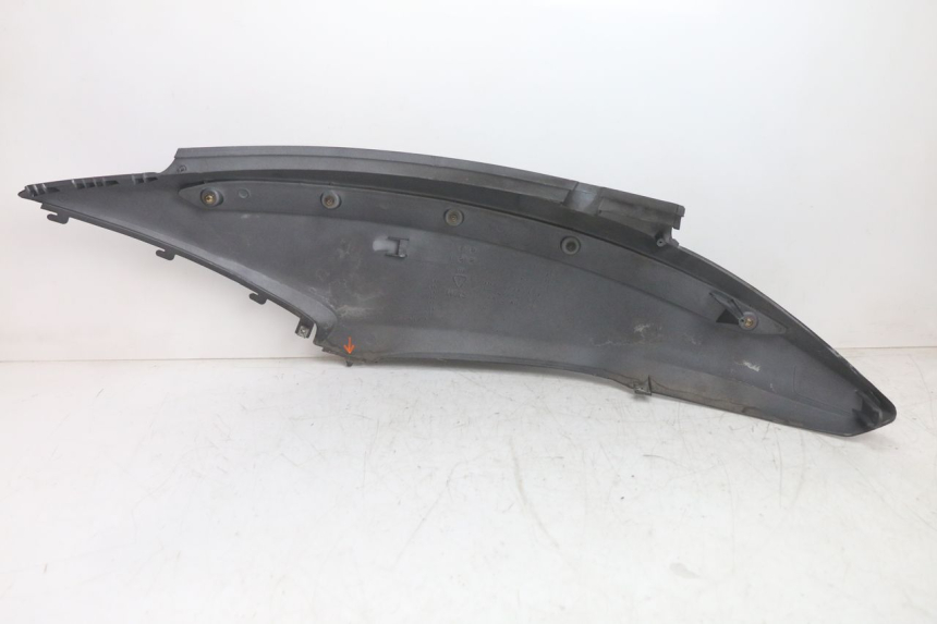 photo de REAR RIGHT PANEL SYM GTS EVO 125 (2009 - 2013) - Product overview