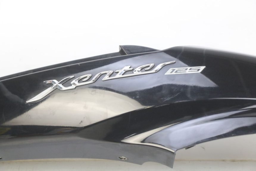 photo de RIGHT REAR SIDE PANEL YAMAHA HW XENTER 125 (2011 - 2017) - Detailed visual inspection