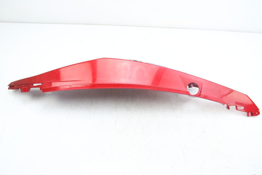 photo de RIGHT REAR SIDE PANEL SYM JET 4 4T 50 (2018 - 2021) - Technical close-up