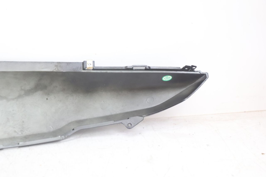 photo de REAR RIGHT PANEL RIDE JUMP 2T 50 (2012 - 2017) - Surface and material condition