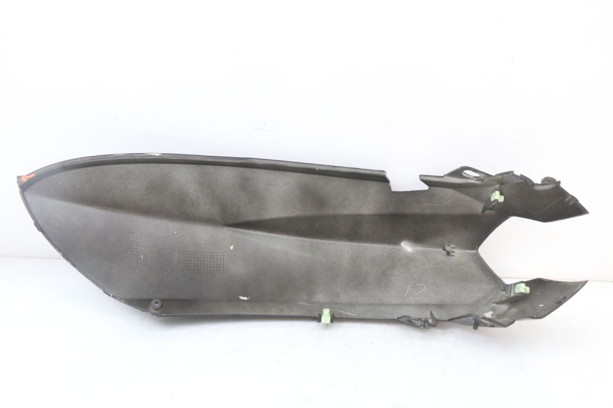 photo de RIGHT REAR SIDE PANEL PEUGEOT KISBEE 4T 50 (2018 - 2022) - Technical close-up