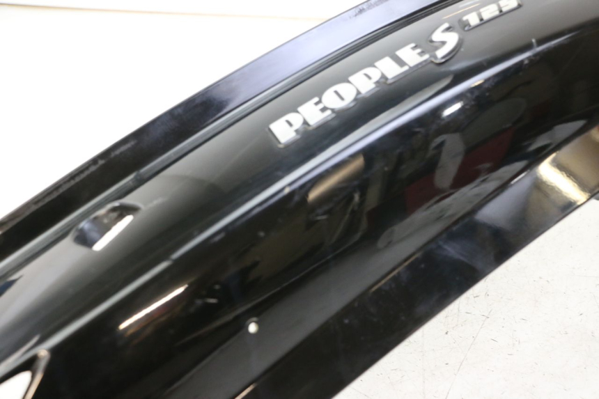 photo de REAR RIGHT PANEL KYMCO PEOPLE S 125 (2000 - 2008) - Zoom on usage condition