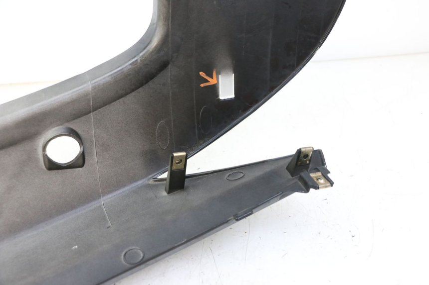 photo de REAR RIGHT PANEL KYMCO PEOPLE S 125 (2000 - 2008) - Product overview