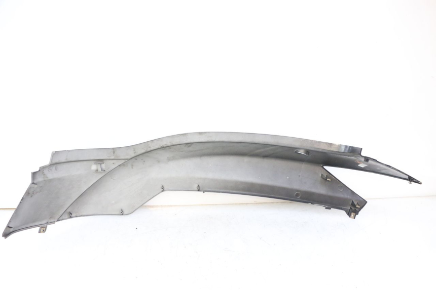 photo de REAR RIGHT PANEL KYMCO PEOPLE S 125 (2000 - 2008) - Markings and original references