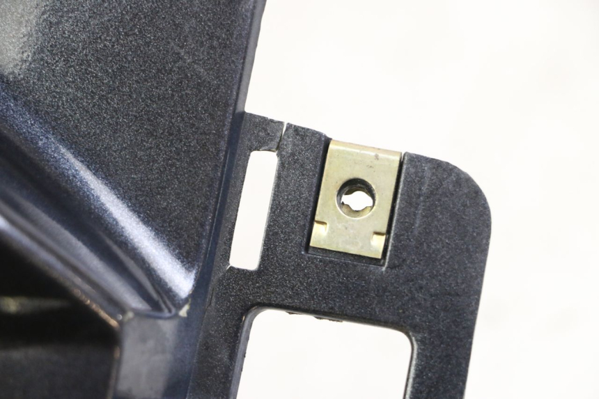 photo de REAR RIGHT PANEL KYMCO XCITING 500 (2007 - 2010) - Alternative perspective