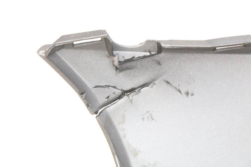 photo de RIGHT REAR SIDE PANEL PIAGGIO LIBERTY IGET S 125 (2016 - 2020) - Technical close-up