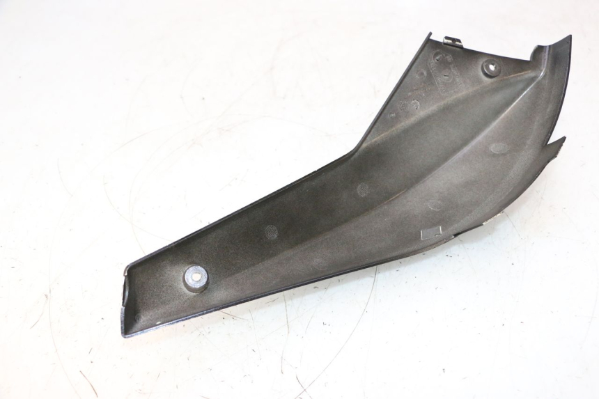 photo de RIGHT REAR SIDE PANEL PEUGEOT LUDIX 50 (2008 - 2017) - Zoom on usage condition