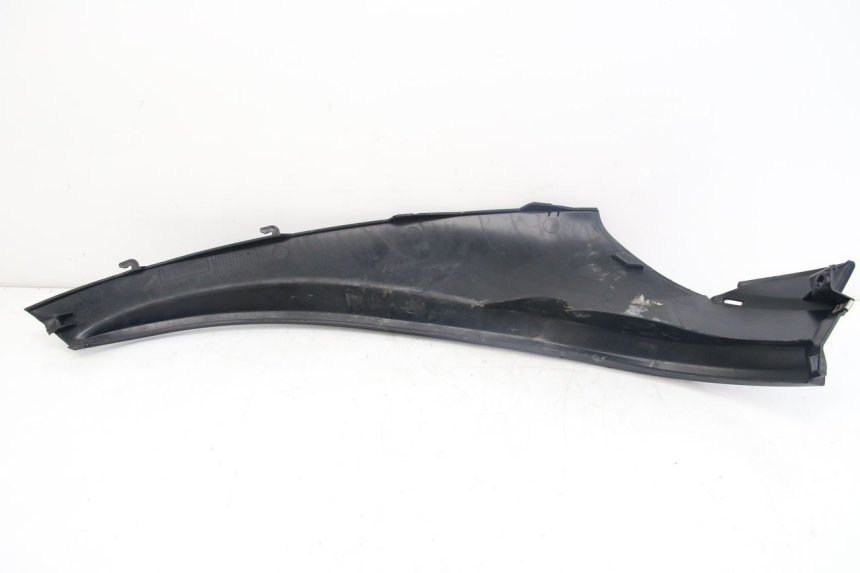 photo de RIGHT REAR SIDE PANEL PIAGGIO MP3 125 (2006 - 2014) - Product overview