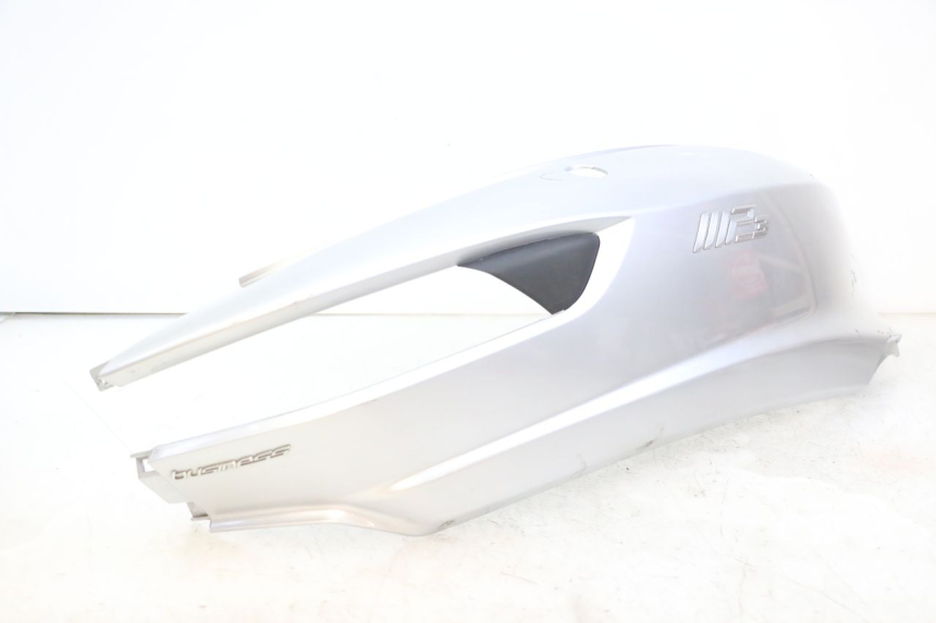 photo de RIGHT REAR SIDE PANEL PIAGGIO MP3 500 (2014 - 2017) - Fixing points details