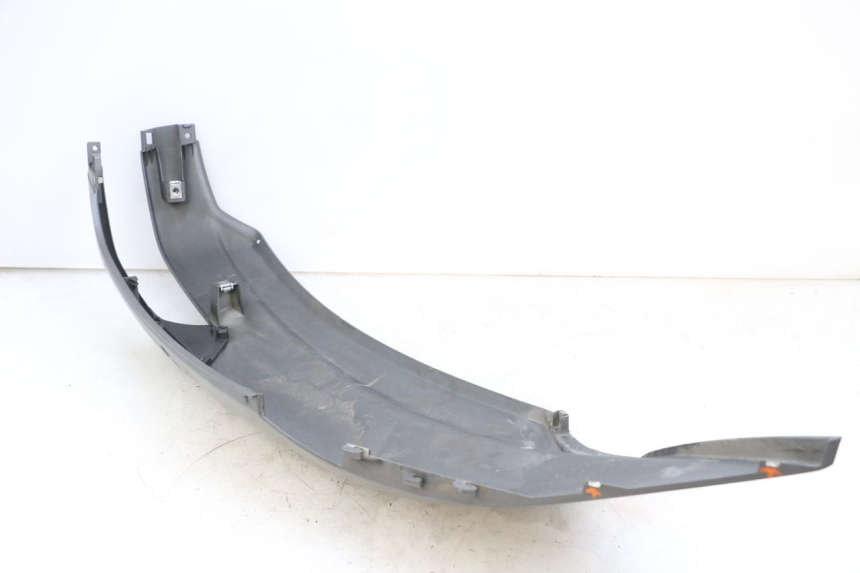 photo de REAR RIGHT PANEL PIAGGIO MP3 500 (2016 - 2018) - Zoom on usage condition