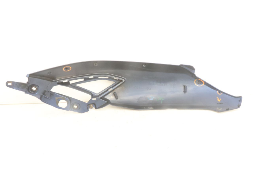 photo de REAR RIGHT PANEL YAMAHA N-MAX NMAX 125 (2021 - 2024) - Checked used part