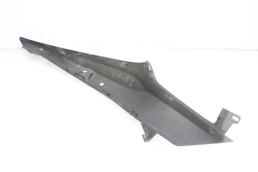 photo de RIGHT REAR SIDE PANEL GILERA NEXUS 125 (2009 - 2013) - Alternative perspective