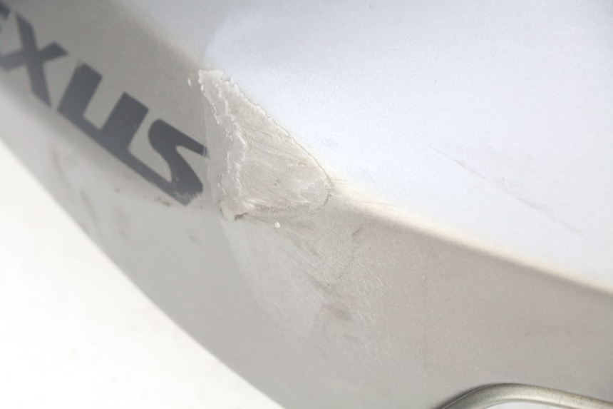 photo de RIGHT REAR SIDE PANEL GILERA NEXUS 125 (2009 - 2013) - Surface and material condition