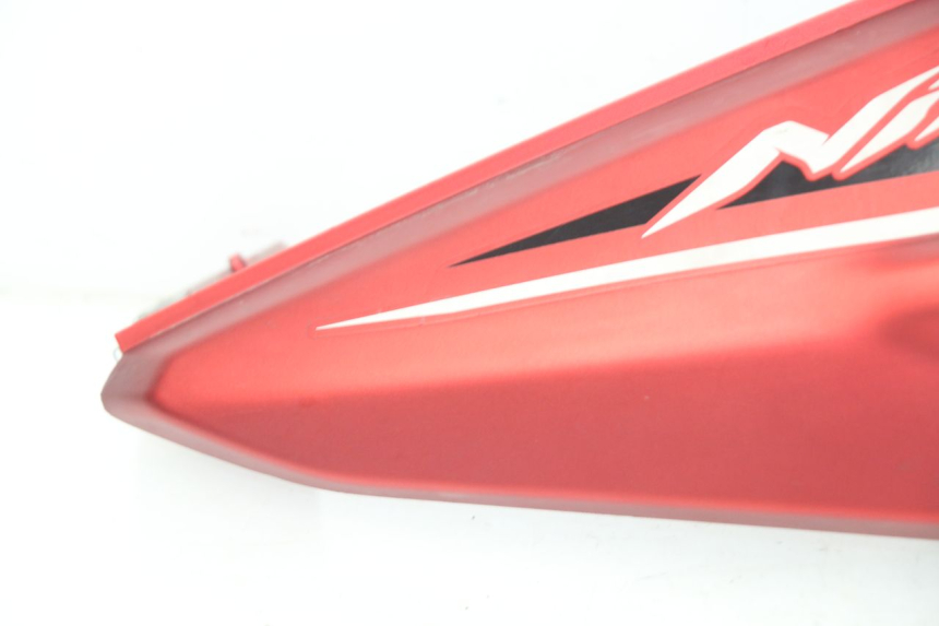 photo de REAR RIGHT PANEL MBK NITRO 2T 50 (2013 - 2017) - Fixing points details