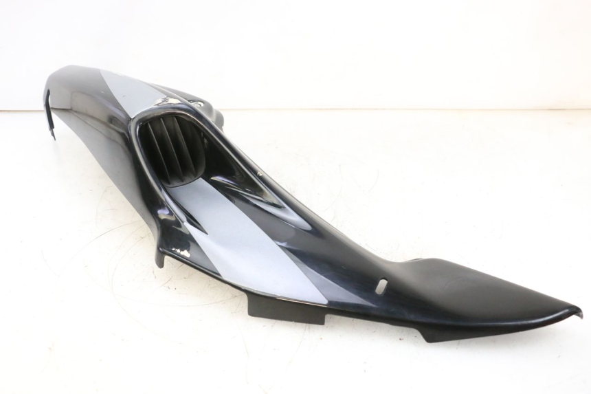 photo de REAR RIGHT PANEL HONDA NSR R 125 (1994 - 2003) - Fixing points details