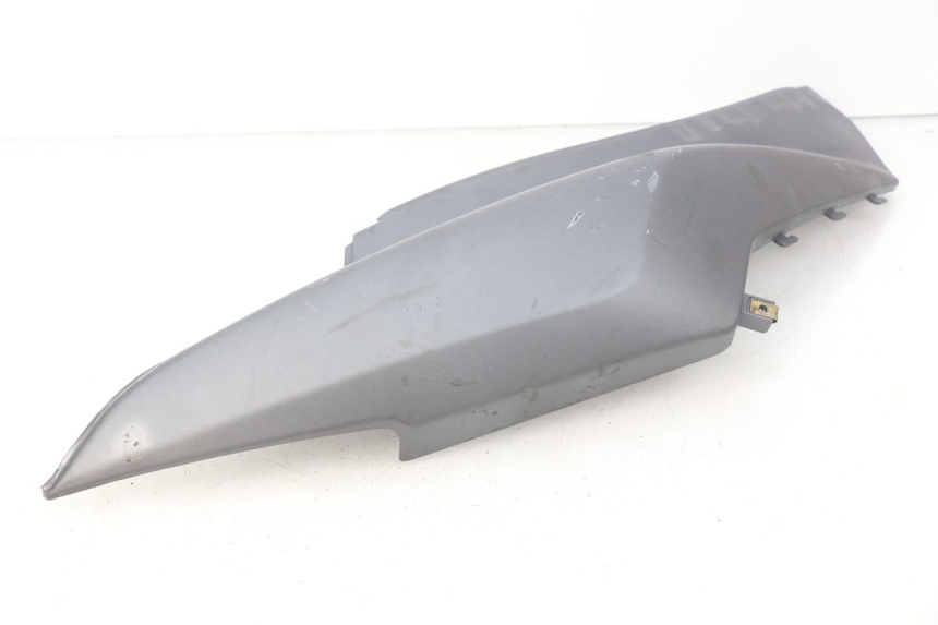 photo de REAR RIGHT PANEL SYM ORBIT 2 4T 50 (2008 - 2017) - Zoom on usage condition