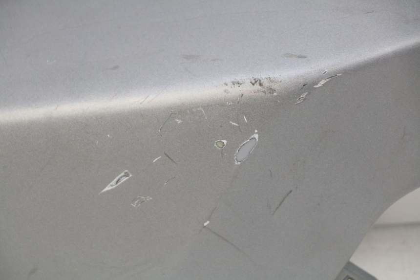 photo de REAR RIGHT PANEL SYM ORBIT 2 4T 50 (2008 - 2017) - Surface and material condition