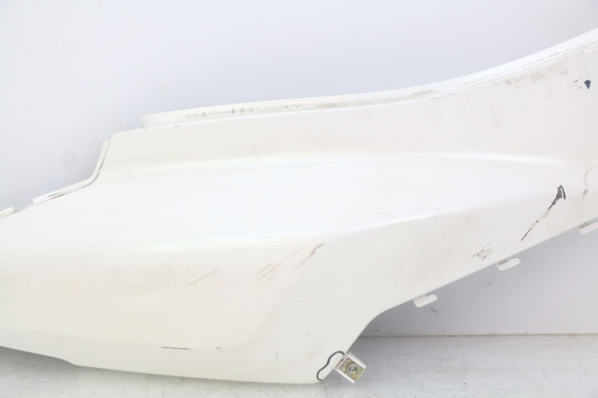 photo de RIGHT REAR SIDE PANEL SYM ORBIT 2 4T 50 (2018 - 2022) - Distinctive features