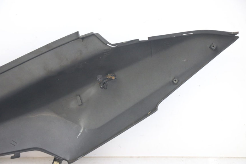 photo de RIGHT REAR SIDE PANEL SYM ORBIT 2 TS 2T 50 (2011 - 2016) - Component detail