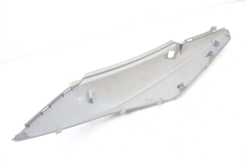 photo de REAR RIGHT PANEL SYM ORBIT III 3 4T 50 (2021 - 2025) - Product overview