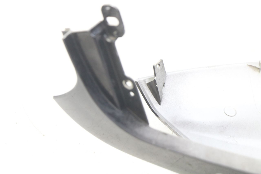 photo de RIGHT REAR SIDE PANEL MBK OVETTO 2T 50 (2007 - 2017) - Fixing points details