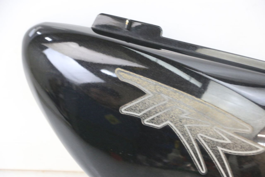 photo de REAR RIGHT PANEL PEUGEOT TREKKER TKR 50 (2005 - 2014) - Markings and original references