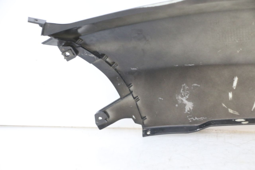 photo de REAR RIGHT PANEL PEUGEOT VIVACITY 125 (2010 - 2017) - Technical close-up