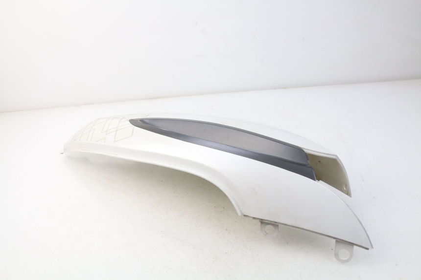 photo de REAR RIGHT PANEL KEEWAY PIXEL 50 (2008 - 2011) - Surface and material condition