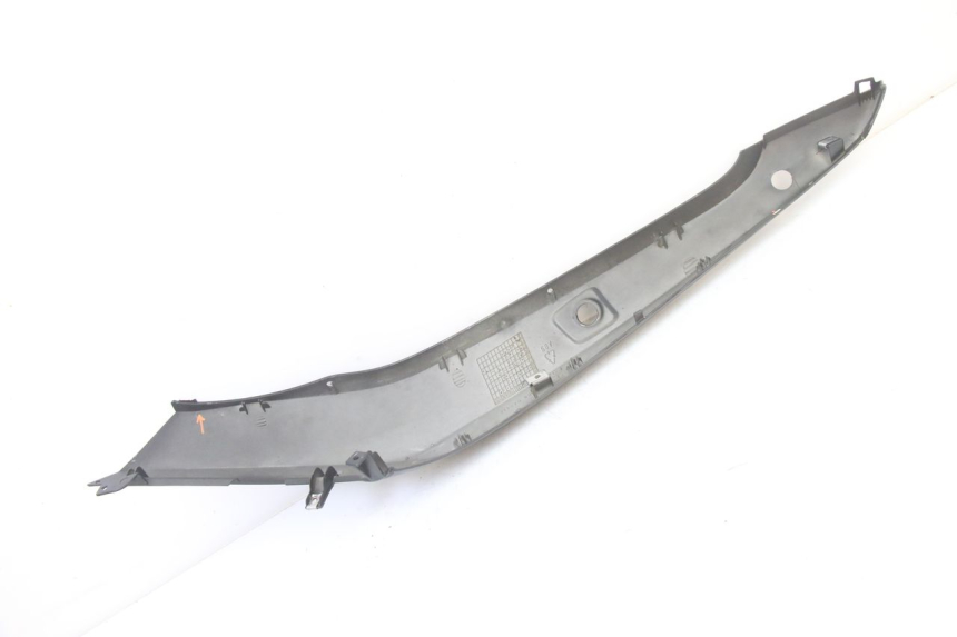 photo de REAR RIGHT PANEL GILERA RUNNER SP 50 (2006 - 2008) - Checked used part