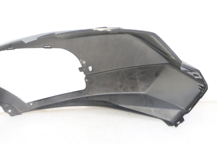 photo de REAR RIGHT PANEL PEUGEOT SATELIS COMPRESSOR K15 125 (2006 - 2009) - Technical close-up