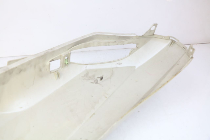 photo de RIGHT REAR SIDE PANEL PEUGEOT SATELIS 125 (2010 - 2012) - Technical close-up