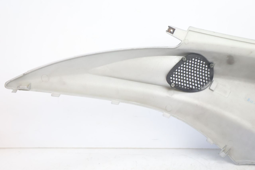 photo de REAR RIGHT PANEL FYM SCOOTERONE 125 (2006 - 2008) - Markings and original references