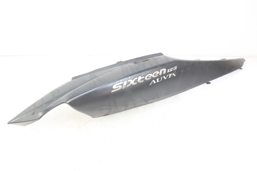 photo de RIGHT REAR SIDE PANEL SUZUKI SIXTEEN 125 (2008 - 2010) - Main view
