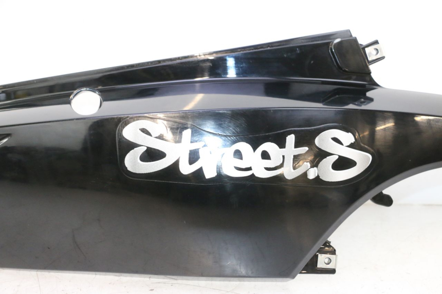 photo de REAR RIGHT PANEL VASTRO STREET S 50 (2016 - 2021) - Additional view of the item